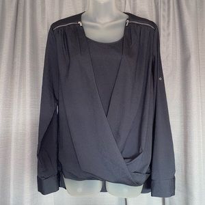 CALVIN KLEIN🤍LONG SLEEVE W/ ACCENTS